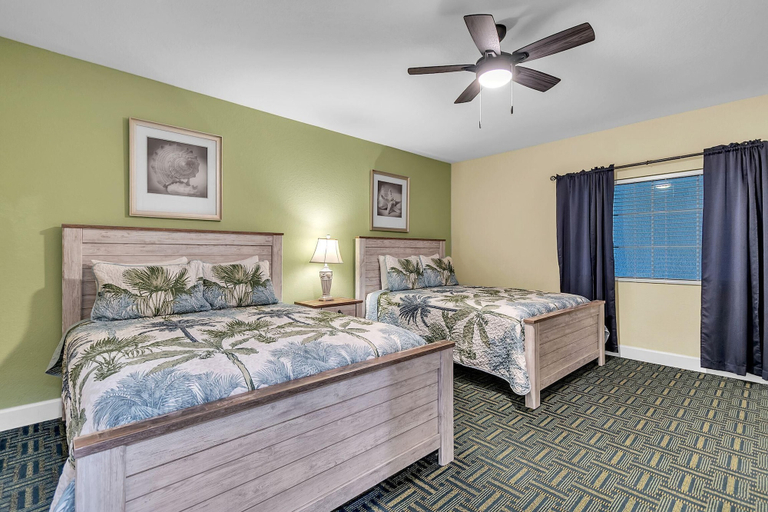 Room 3, Harbourside 3313, Pinellas