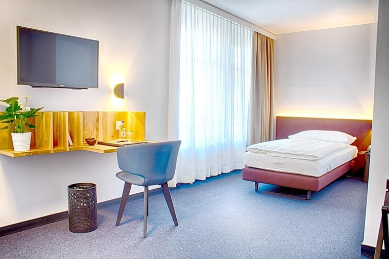 Bedroom 1, Gasthof Muhle, Arlesheim