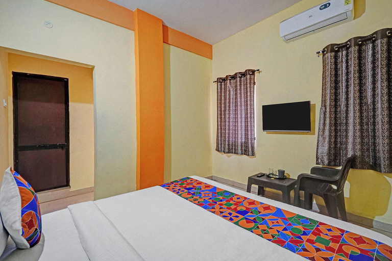 Room 5, Via Comfort Hub, Nagpur