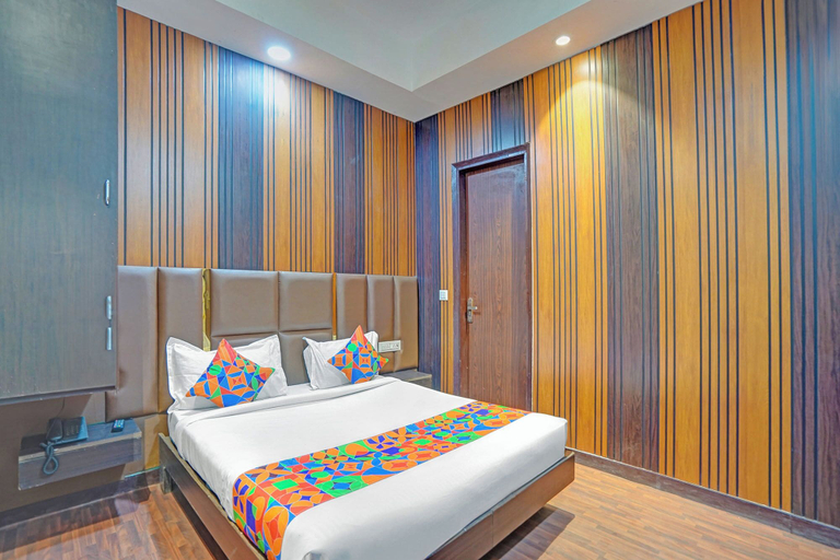 Room 2, Fabhotel Pingla Residency, Delhi