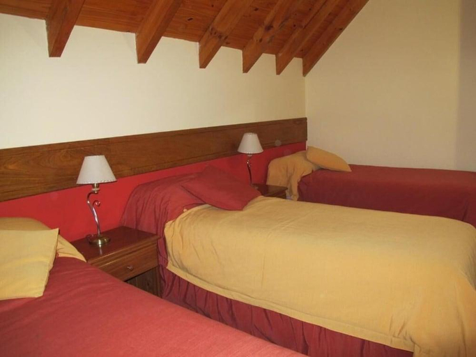 Bedroom 2, Hosteria Maiten Escondido, Los Lagos