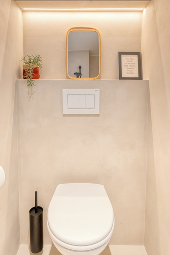 Bathroom 2, ROMY Ghent - Brabantdam, Oost-Vlaanderen