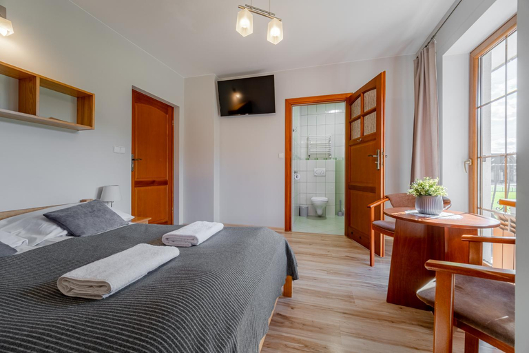 Bedroom 3, DW Pod Jaworami - relaks - jacuzzi, sauna na wylacznosc, Tatra