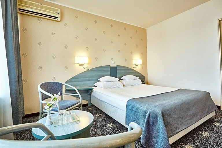 Bedroom 3, Continental Drobeta Turnu Severin, Bor