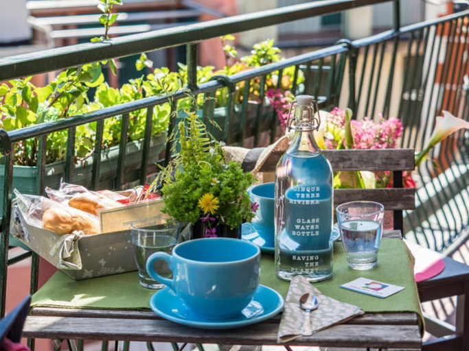 Food & Drinks 4, Recanissu Apartment with balcony & AC, La Spezia