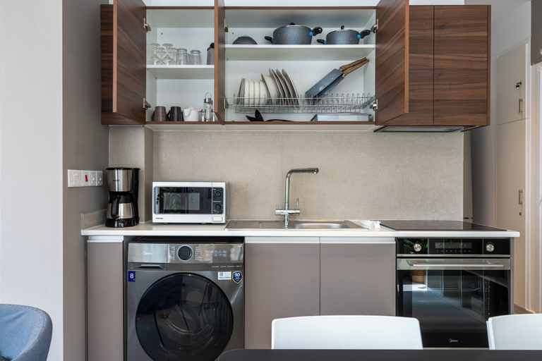 Private kitchen 5, Cloudwalk 1- BR Apartment in Larnaca, Larnaca