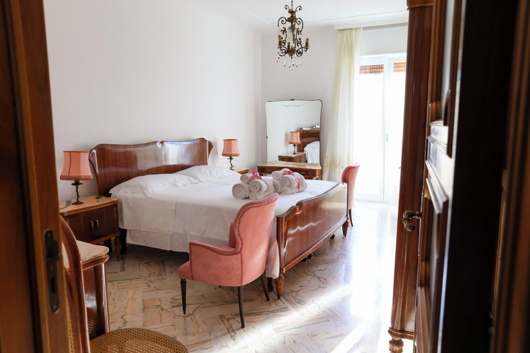 Room 5, Alla Brezza Blu, Bari
