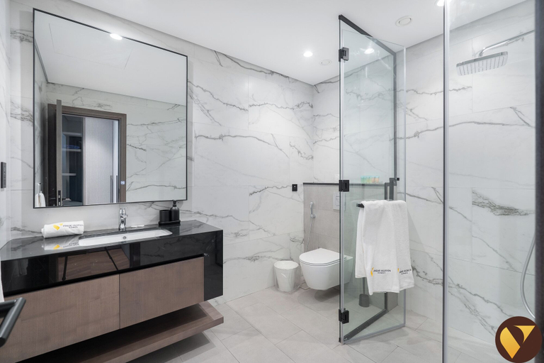 Bathroom 5, Vogue | Royal Regency Business Bay near Downtown, Dubai