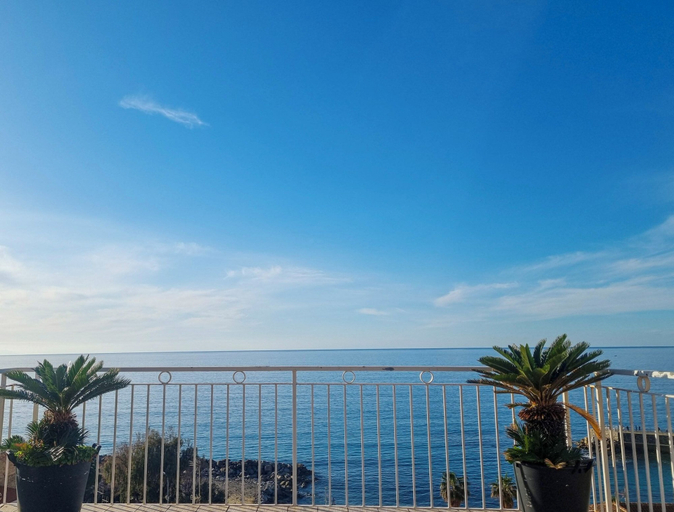 Others 5, Casa Azzurra, Vibo Valentia