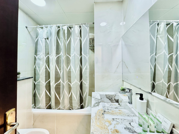 Bathroom 5, Cosmos Living Work-Friendly Metro Access, Dubai