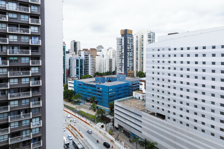 View from room, Modern with Air Conditioning and Pool, São Paulo