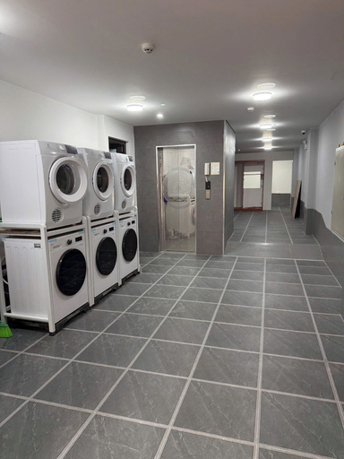 Laundry room, Era Apartment Lang Ha, Đống Đa