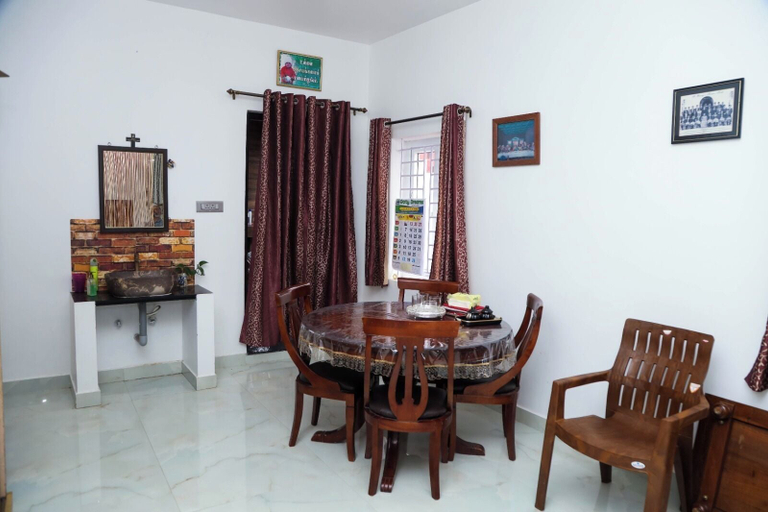 Room 3, Serene Grandeur, The Nilgiris