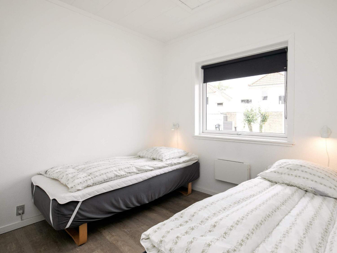 Bedroom 2, Ho Feriecenter, West Jutland South, Denmark, Varde