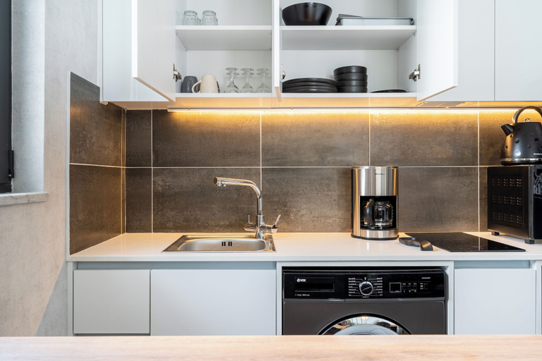 Private kitchenette 4, Dusk - Studio by Plus 49 in Mackenzie, Larnaca