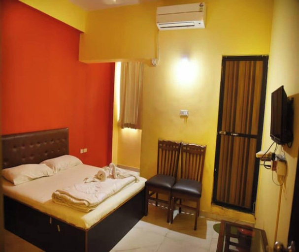 Room 5, Alfina Guest House, South Goa
