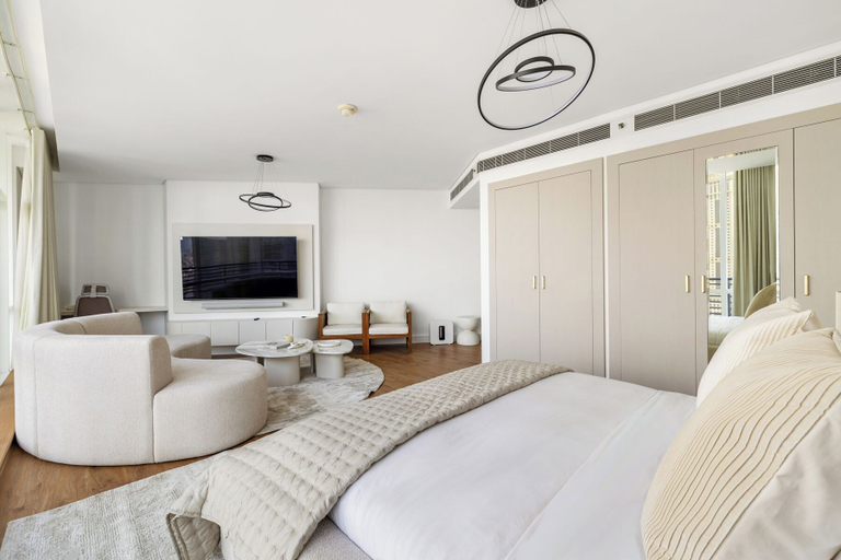 Room 3, Luxury Suite Museum of the Future View, Dubai