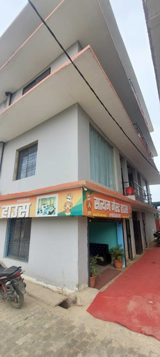 Front of property 2, Satyam Guest House, Jaunpur