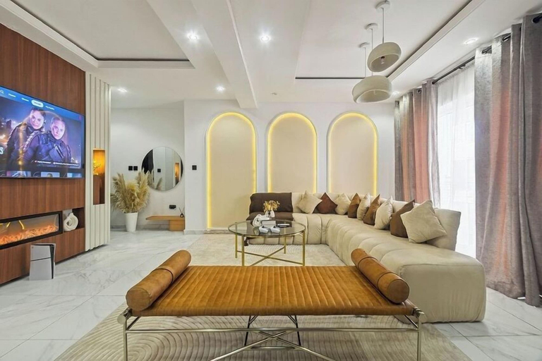 Living area 5, D5 Future Hotel and Apartment, Ikpoba-Okha