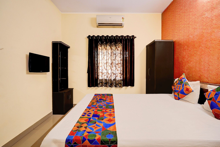 Room 5, Via Seven Hills Inn, Pune