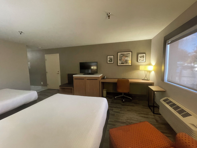 Room 5, Sisk Hotel, Stanislaus