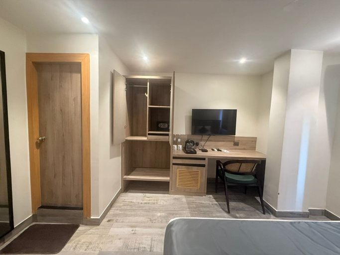 Room 2, Firangipani EcoSuites, North 24 Parganas