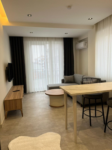 Living area 2, Cali suit, Merkez
