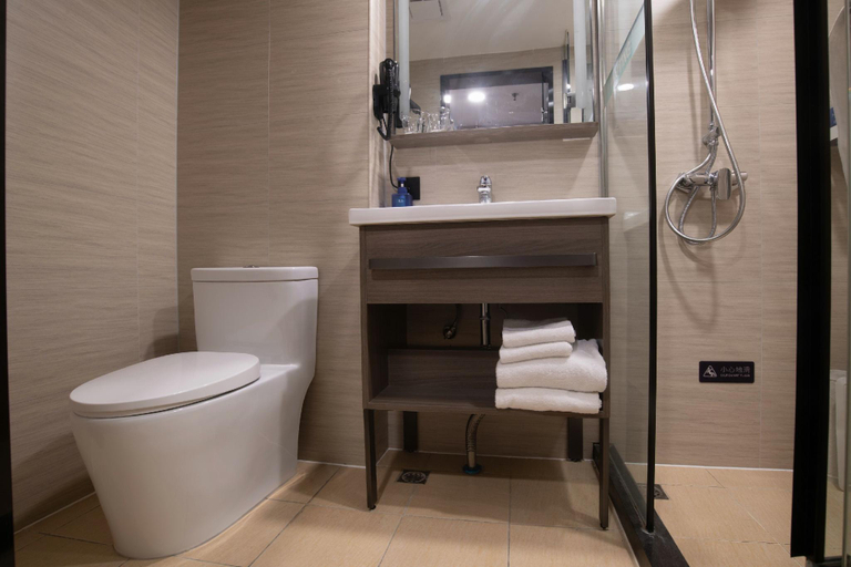 Bathroom 4, Hanting Hotel Beijing Jiuxian Qiao 798, Beijing
