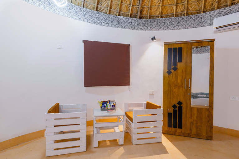 Room 4, Alaya Stays Forest Mud House, Hardwar
