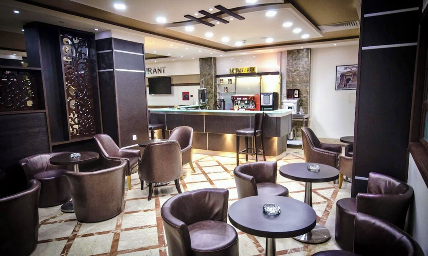 Others 3, El Bey Hotel, Constantine