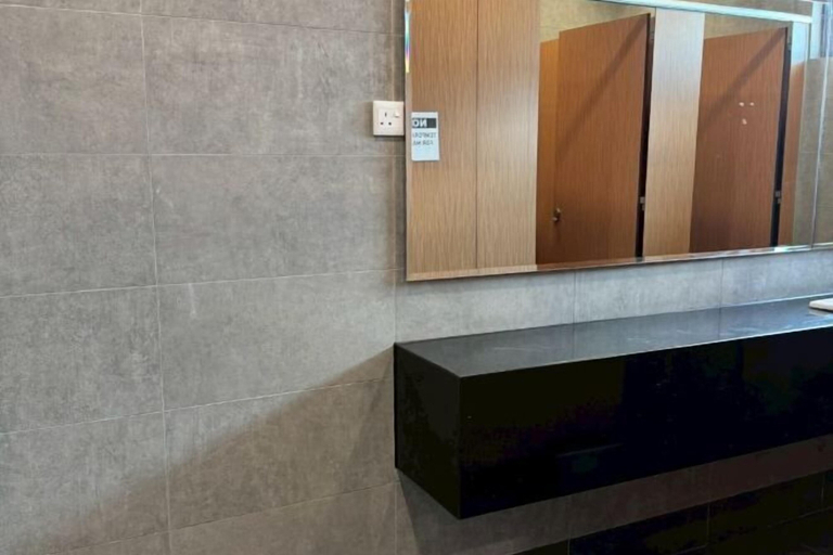 Bathroom 2, Jesslton quay Dream stay, Kota Kinabalu