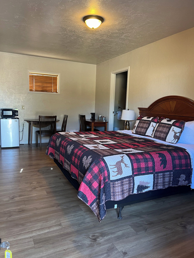 Bedroom 4, Allen Street Inn, Cochise