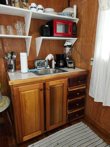 Private kitchen 5, Bella Vue Vacation Home & Cabins