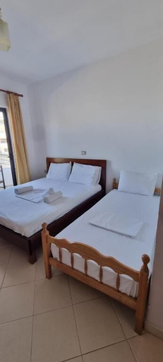 Room 3, 2 Palmat Hotel, Sarandës