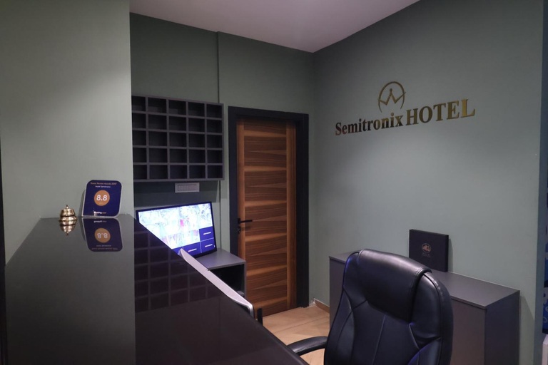 Public Area 3, Semitronix Hotel, Peć