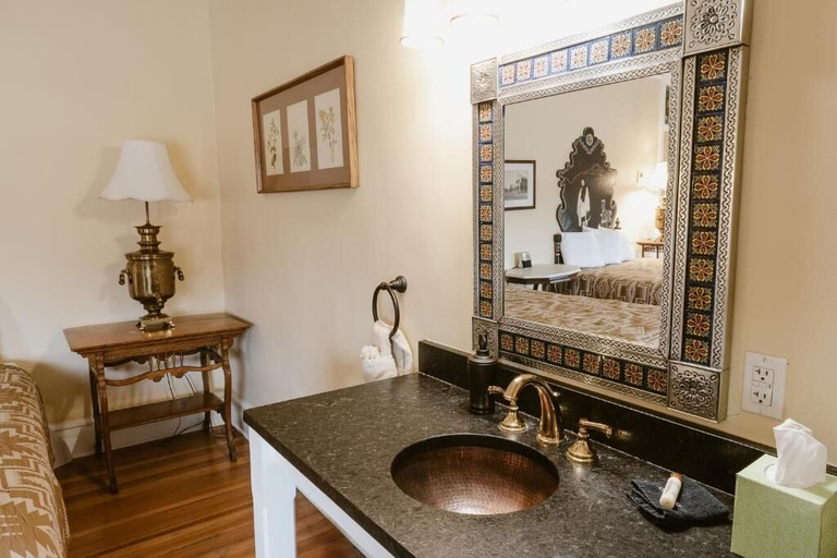 Room 5, Castaneda Hotel, San Miguel