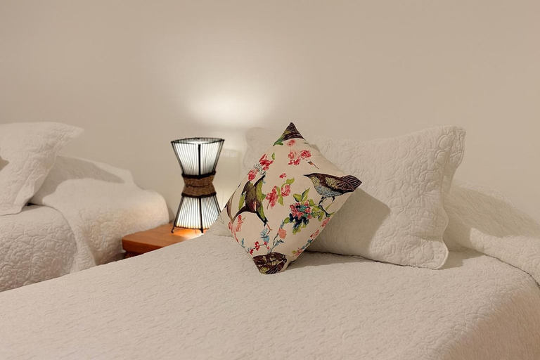 Bedroom 2, Hotel Geronimo, Cautín