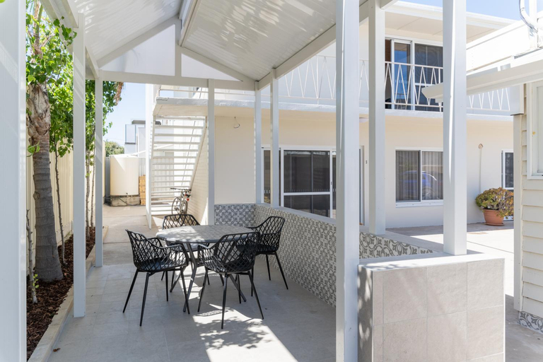 Others 4, Esplanade Apartments at West Beach, Adelaide