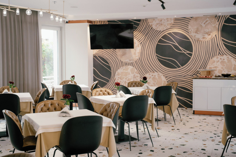 Restaurant 5, Moenia Boutique Hotel, Durrësit