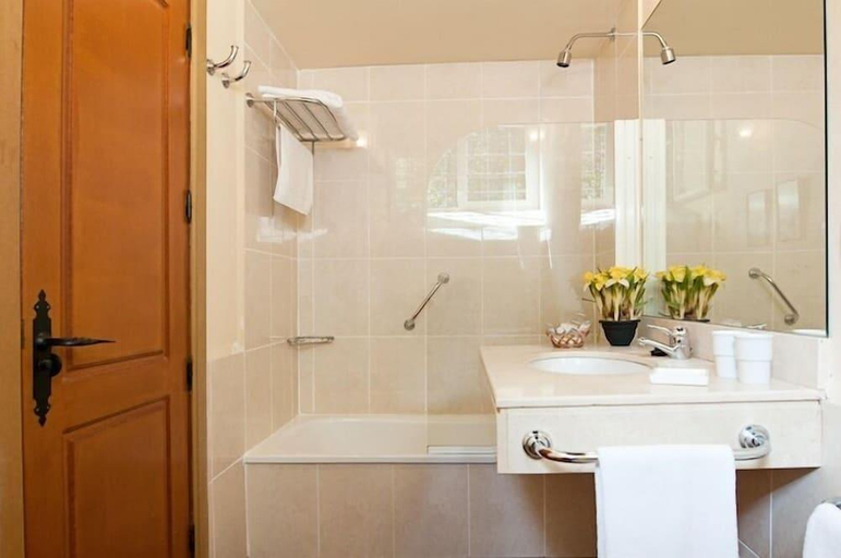 Bathroom 3, Hotel Cortijo San Ignacio, Las Palmas