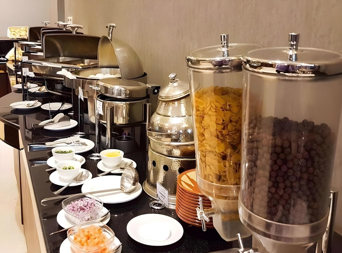 Food & Drinks 5, Carawan Hotel Jeddah, Vlaams Brabant