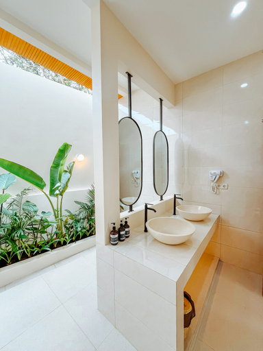 Bathroom 5, Villa Fortuna - Cendana (Puncak - Bogor), Bogor