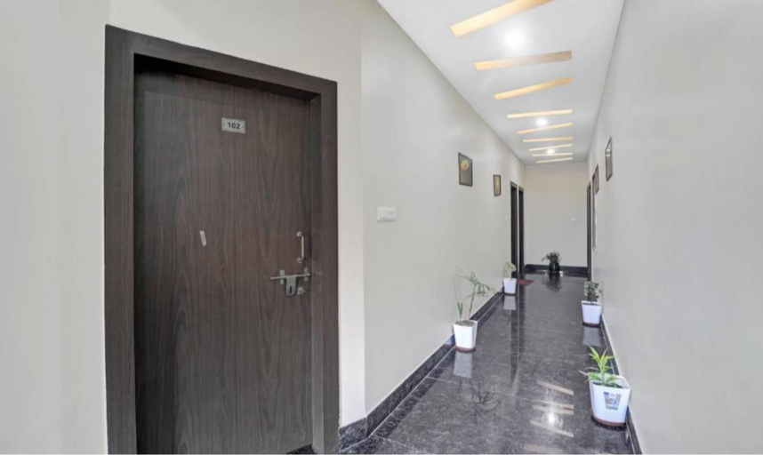 Public Area, Hotel Ravi Residency, Bharatpur