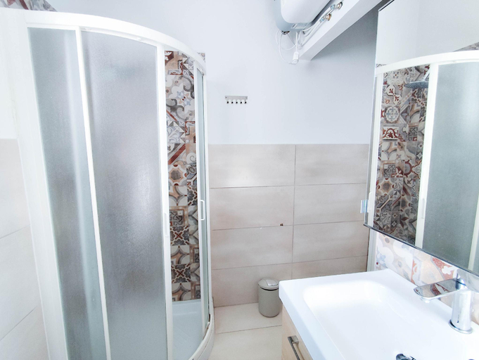 2, Comfortable apartment with pool, Venezia