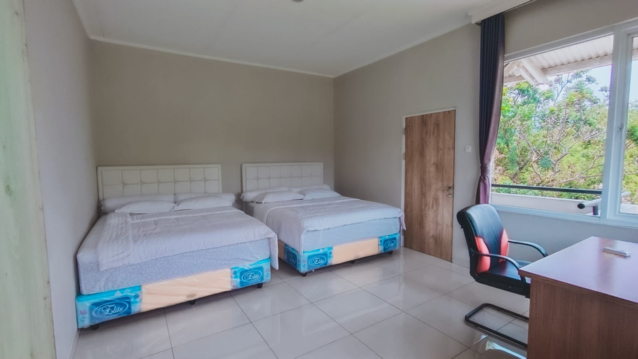 Others 5, Villa Bukit Indah, Sukabumi