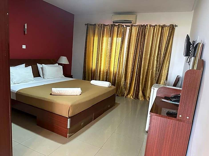 Others 2, Mansea Beach Hotel, Kombo Saint Mary