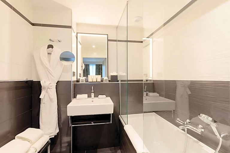 Bathroom, XO hotel, Paris