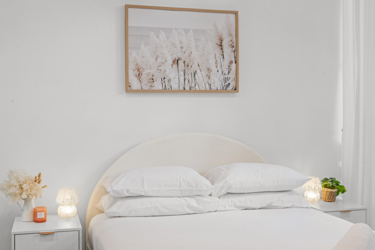 Bedroom 4, Spacious Inner-city Apartment With Pool, Newstead