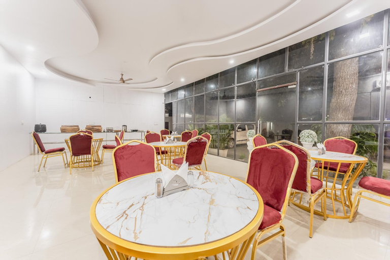 Food & Drinks 5, Treebo Advantage Inn, Kaushambi