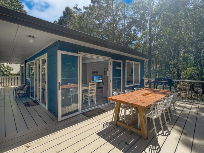 5, Family Beach House with Outdoor Entertaining, Eurobodalla